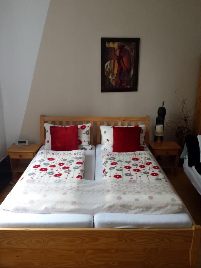 Apartment Anna Cesky Dub Екстер'єр фото