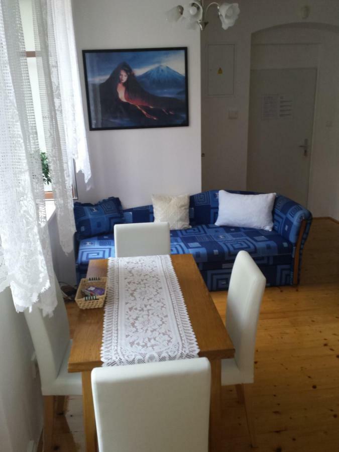 Apartment Anna Cesky Dub Екстер'єр фото